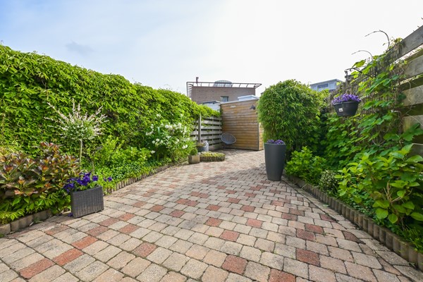 Medium property photo - Reina Prinsen Geerligstuin 35, 1705 HK Heerhugowaard